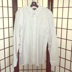 J CREW Mens Tailored Fit Longsleeve Button Down